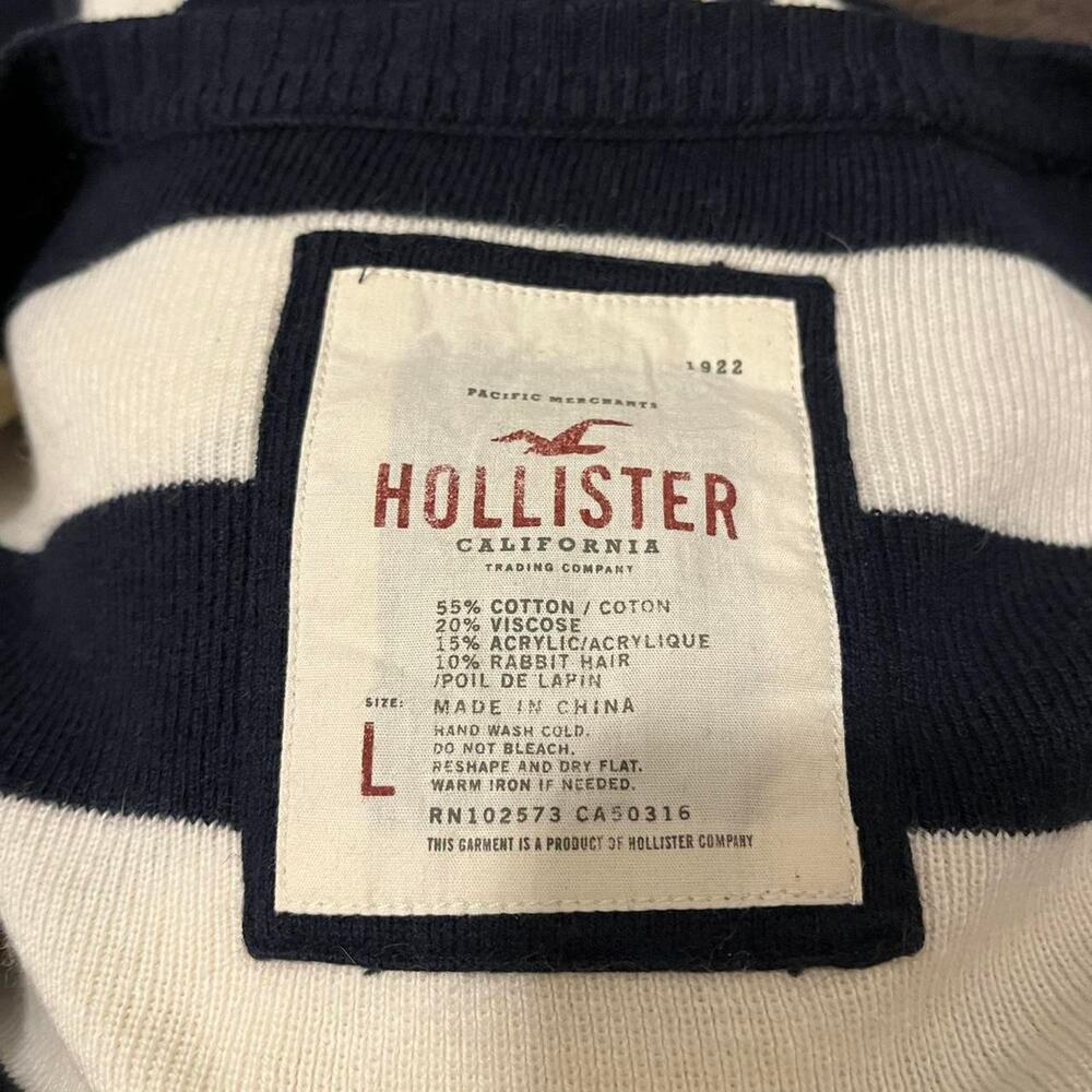 Y2K Hollister Striped Cardigan - Picture 4 of 5